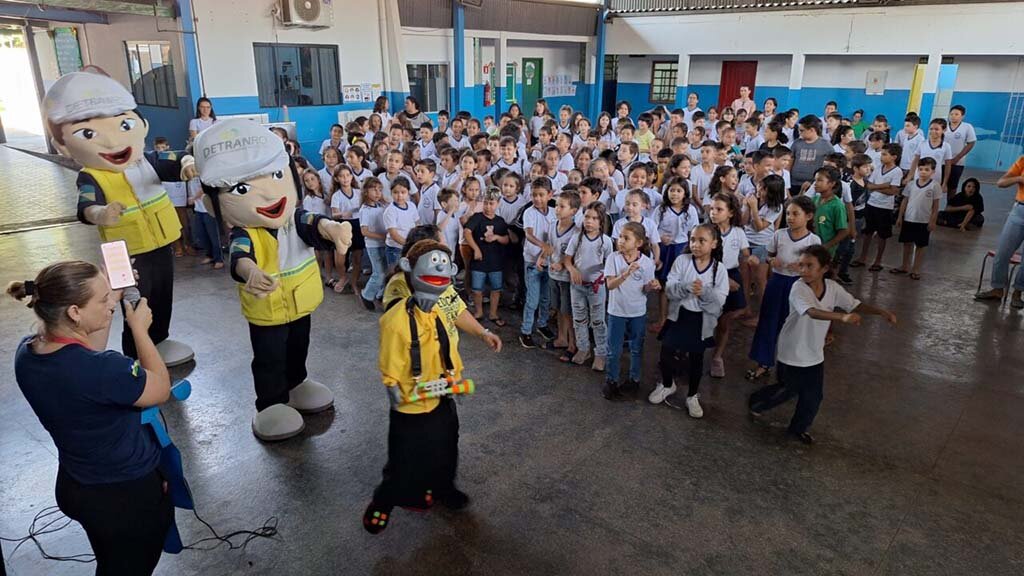 As ações educativas de trânsito contemplaram 2.067 alunos no município de Ouro Preto do Oeste - Gente de Opinião