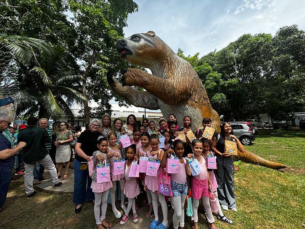 Escultura retrata o animal da megafauna pré-histórica amazônica - Gente de Opinião