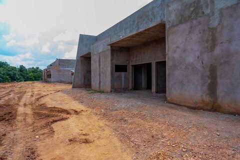 Prefeito Hildon Chaves visita obras do Instituto de Longa Permanência da Pessoa Idosa