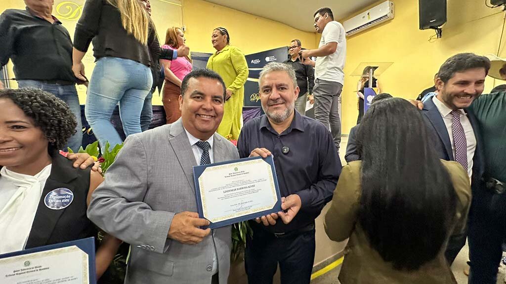 Vereador Everaldo Fogaça participa de diplomação em Candeias do Jamari e parabeniza eleitos - Gente de Opinião