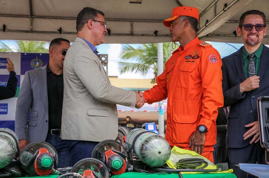 Enchentes e incêndios: coronel Nivaldo fala da ação primordial dos Bombeiros em momentos de resiliência e defesa da sociedade - Gente de Opinião