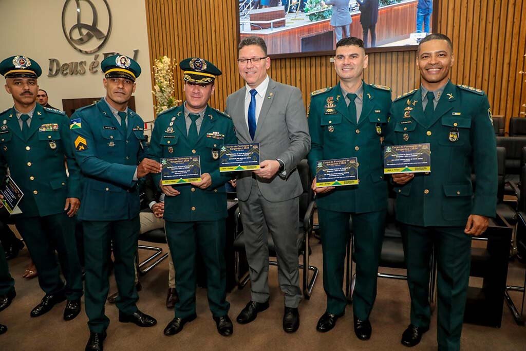 Marcos Rocha fortalece segurança pública com promoções de oficiais e formação de novos sargentos da Polícia Militar - Gente de Opinião