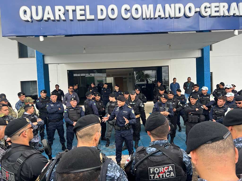 Polícia Militar realiza operação “Aliança pela Vida, Moradia Segura II” no residencial Orgulho do Madeira com prisões e apreensões de armas e drogas  - Gente de Opinião