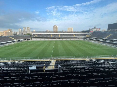 Santos contrata Thaciano, mas valores vazados da negociação causam insatisfação na torcida