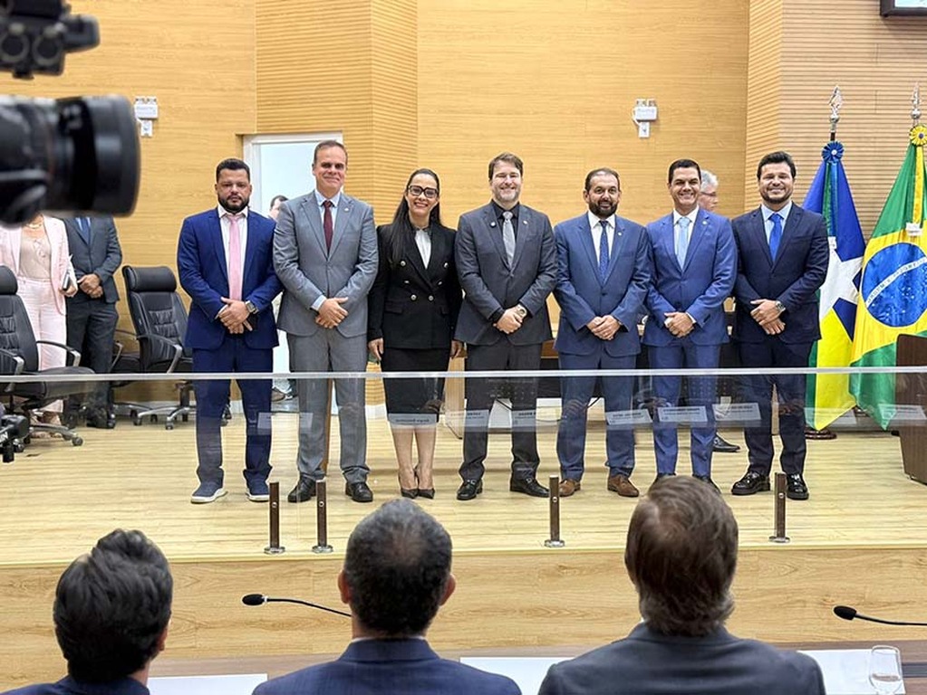 Nova Mesa Diretora empossada na Assembleia Legislativa de Rondônia (Foto: Antônio Lucas I Secom ALE/RO) - Gente de Opinião