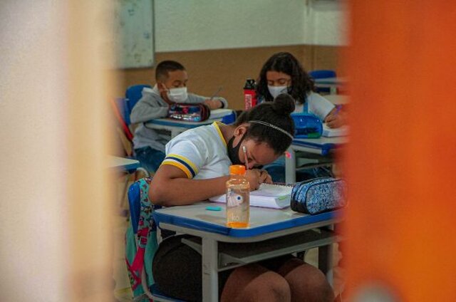 Estudantes devem ficar em alerta quando estiverem na escola, seguindo os protocolos de saúde - Gente de Opinião