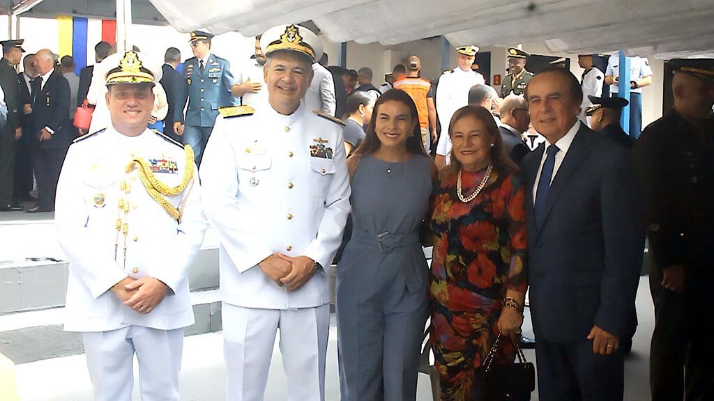 Presidente da SOAMAR Rondônia e Presidente do Grupo Educacional Aparício Carvalho Dr. Aparício Carvalho de Moraes, prestigia cerimônia de transmissão de cargo na Capitania dos Portos de Porto Velho - Gente de Opinião