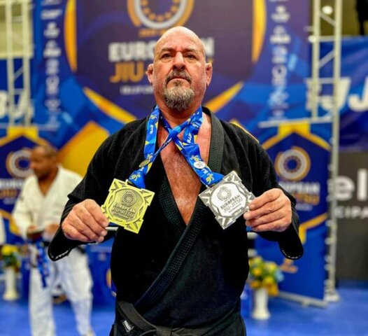 Allon Rohde, o “Alemão do Jiu-Jitsu”, conquistou duas medalhas no Campeonato Europeu de Jiu-Jitsu 2025, em Lisboa - Gente de Opinião