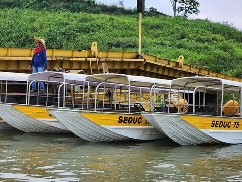 Governador Marcos Rocha garante transporte escolar fluvial para estudantes do Baixo Madeira