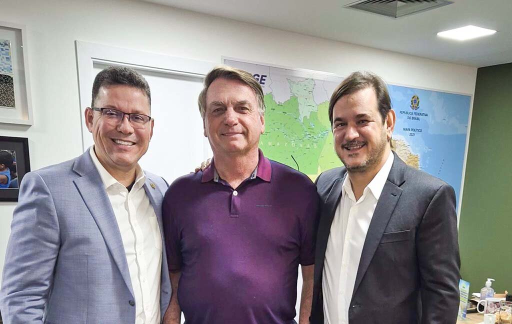  Encontro entre Bolsonaro e Marcos Rocha acende sinal para as eleições de 2026   - Gente de Opinião