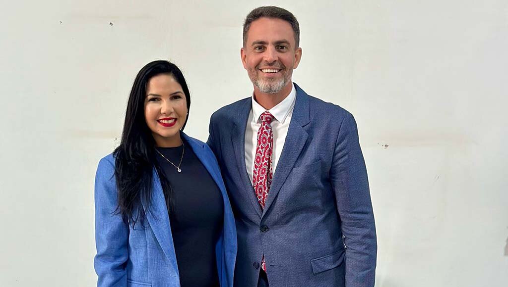 Deputada  Federal Cristiane Lopes se reúne com prefeito Léo Moraes para tratar de emendas parlamentares - Gente de Opinião