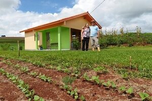 Casa construída por meio do Programa Nacional de Habitação Rural Foto: Olga Leiria / Cohapar  - Gente de Opinião