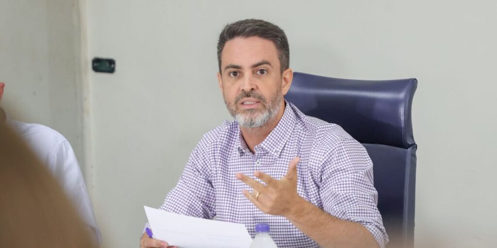 Prefeito Léo Moraes Sanciona Lei que institui a Atividade Delegada em Porto Velho - Gente de Opinião