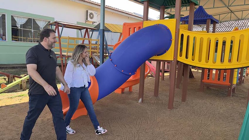 Presidente Alex Redano entrega playgrounds para escolas e creches de Ariquemes - Gente de Opinião